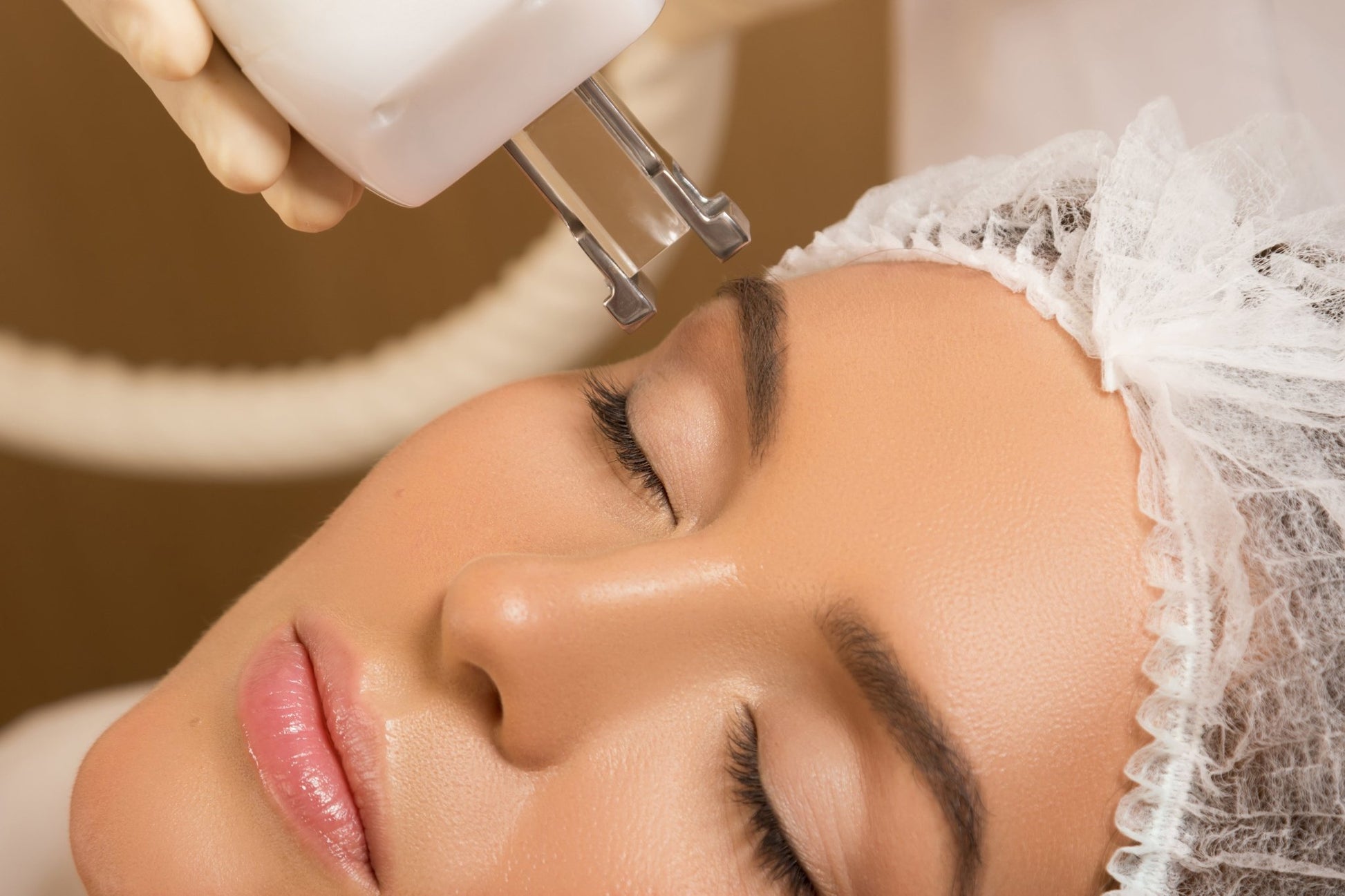 Microdermabrosion - Arisam Cosmetic Clinic
